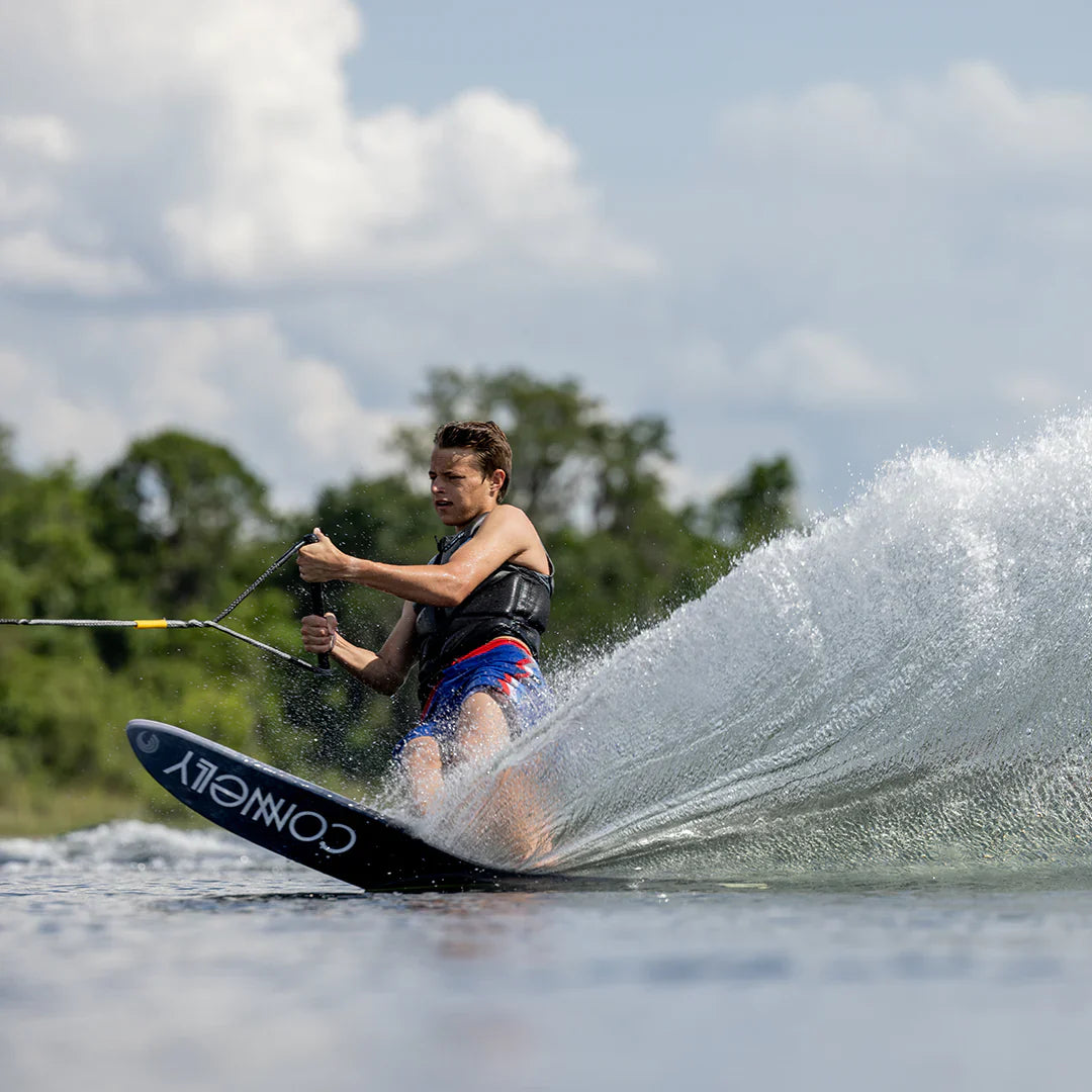 Connelly Outlaw Waterski w/Fin